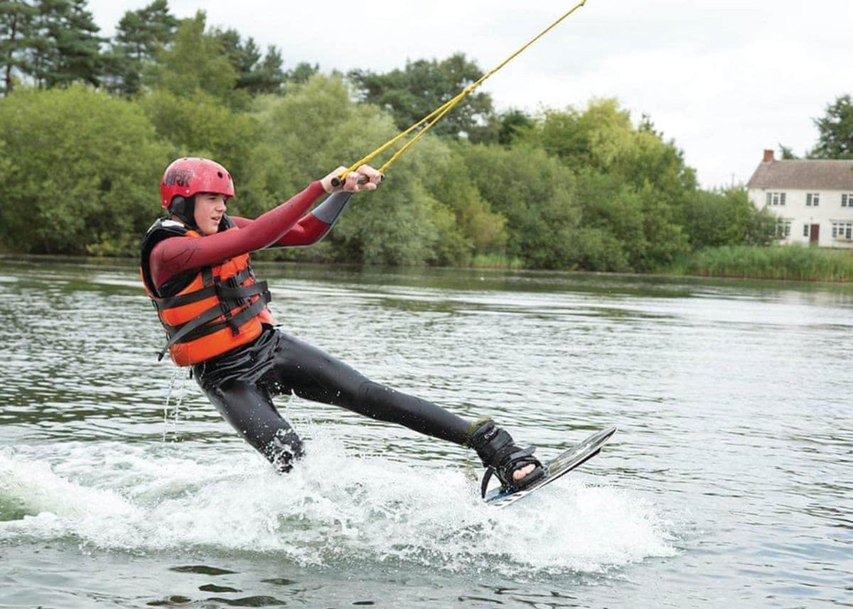 Tattershall Lakes Country Park Dogdyke 外观 照片